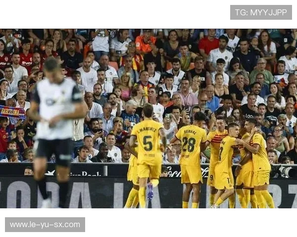 冷门比分引爆足坛!多场意外结果揭示足球的未知魅力 冷门比分引爆足坛!多场意外结果揭示足球的未知魅力